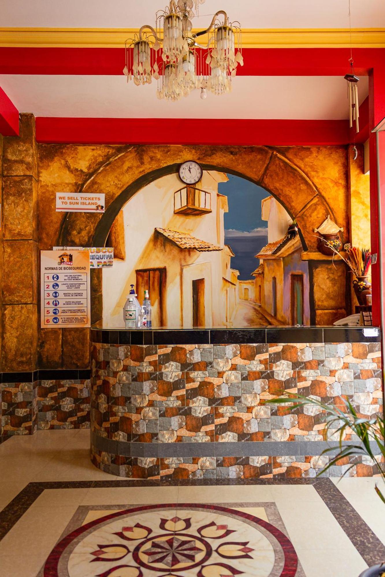 Hostal Sonia Копакабана Экстерьер фото